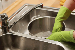 Hot-water-for-washing-dishes